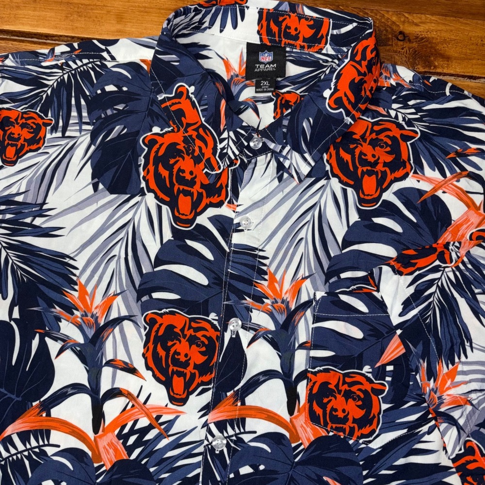 NFL Team Apparel Chicago Bears Shirt Men 2XL Blue Orange Floral Hawaiian Viscose